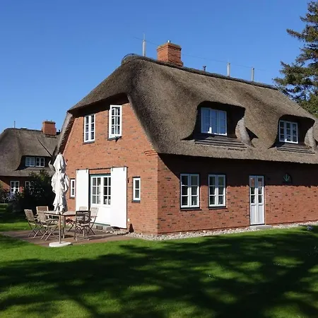With 4 Bedrooms * Norddorf