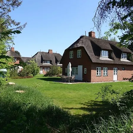 Casa de Férias With 4 Bedrooms